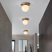 Plafonnier LED Nordique avec Boule en Verre Dépoli pour Intérieur - Concept Lumière