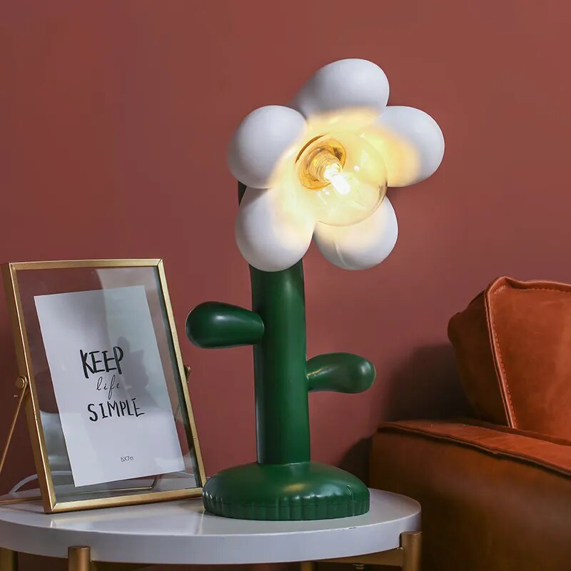 Lampe de table florale innovante
