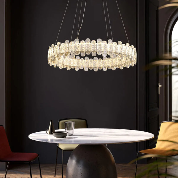 Lustre moderne en cristal avec lampes LED pour une décoration sophistiquée