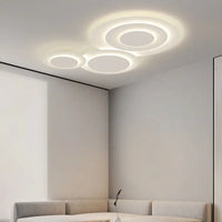 Plafonnier LED minimaliste au design contemporain