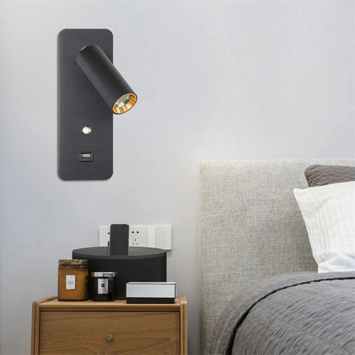 Applique murale LED moderne avec rotation et charge USB - LumiFlex