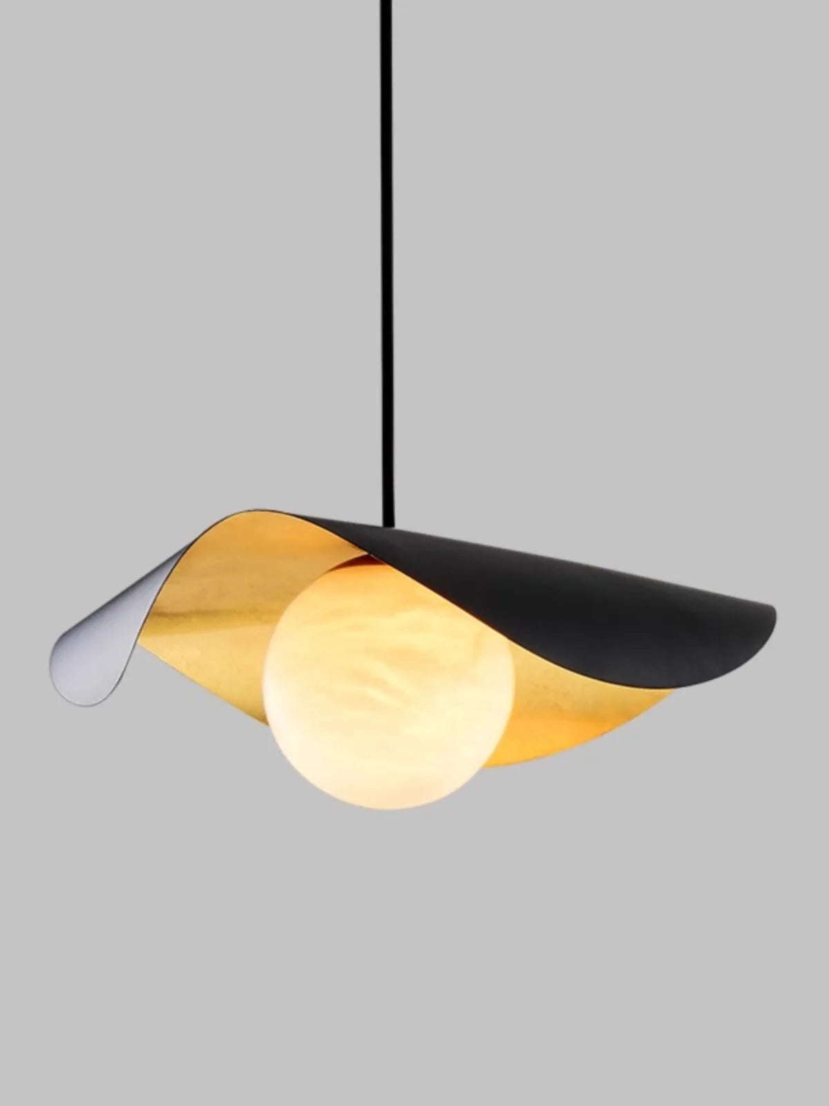 Lustre en laiton et marbre avec suspension Luxuria 2024