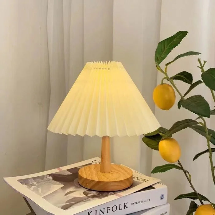 Lampe de Table LED nordique Moderne Plissée Ins