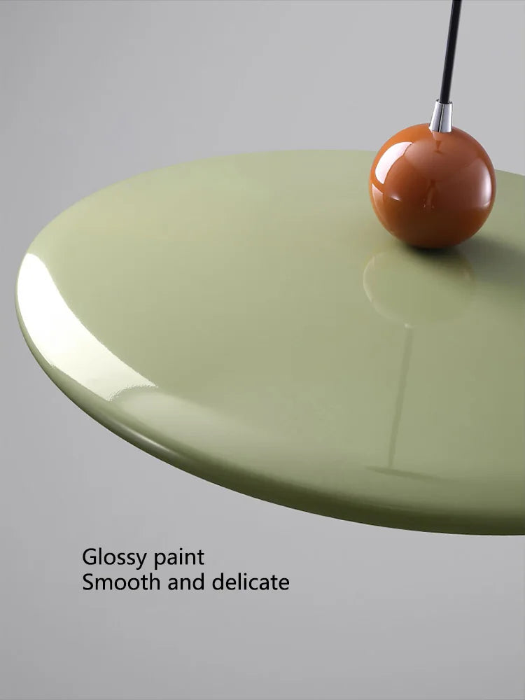 Lustre de restaurant style crème ovni - Élégance moderniste