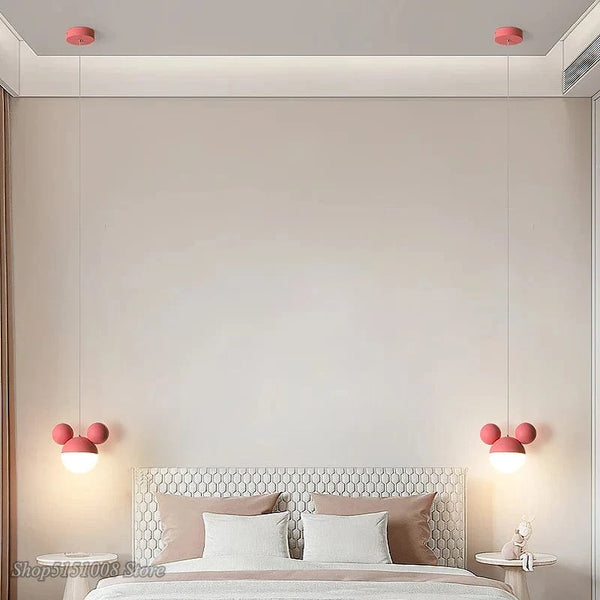 Lampe LED suspendue Mickey pour soin des yeux des enfants.