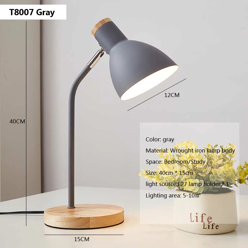 Lampe de table LED pour enfants en bois et fer forgé.