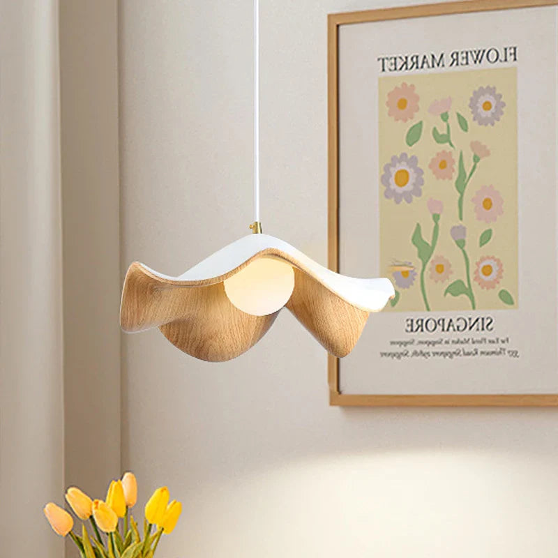 Suspension Fleur Nordique - Design Minimaliste