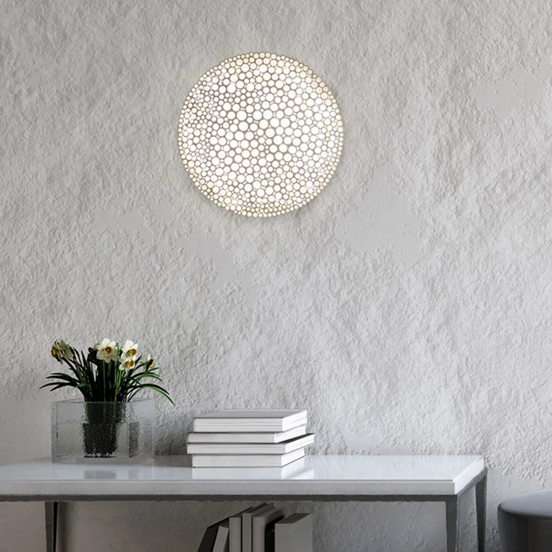 Plafonnier LED Hive : Minimaliste, Créatif et Élégant