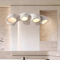 Lustre nordique minimaliste par un créateur de renom