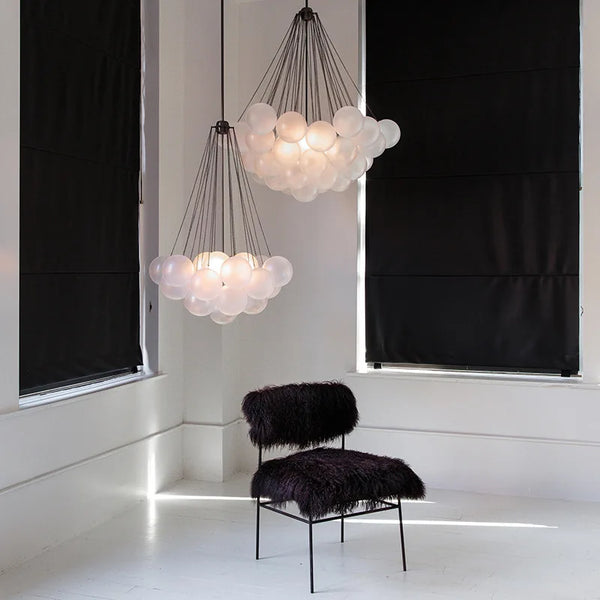 Boules de verre blanches modernes : suspension lumières pour décor intérieur