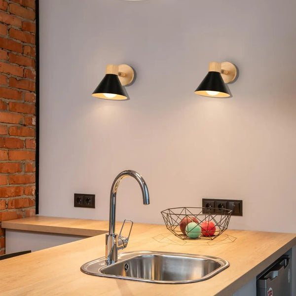 Applique murale LED nordique en bois - Élégance moderne