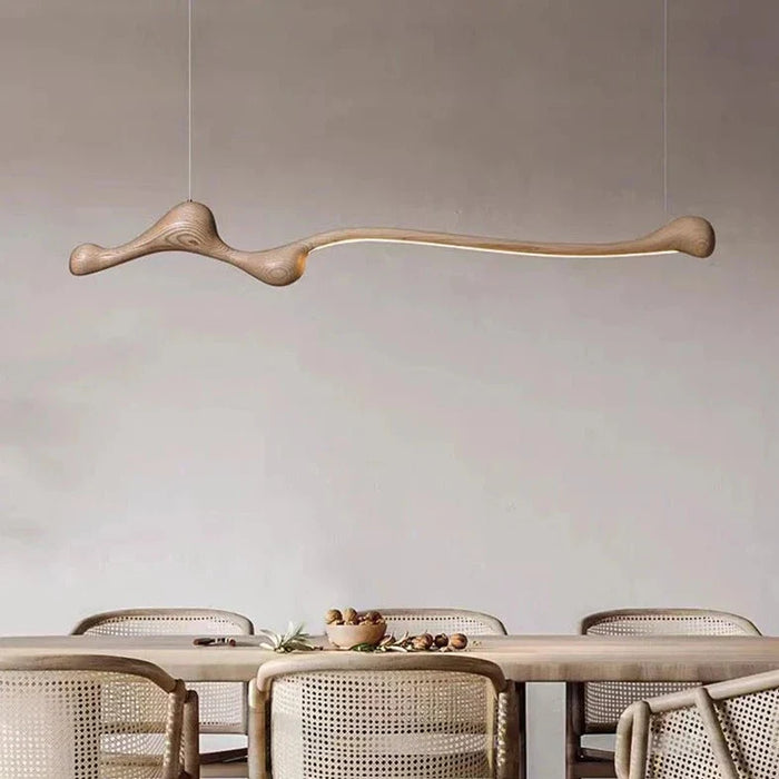 Suspension LED en bois de frêne au design contemporain