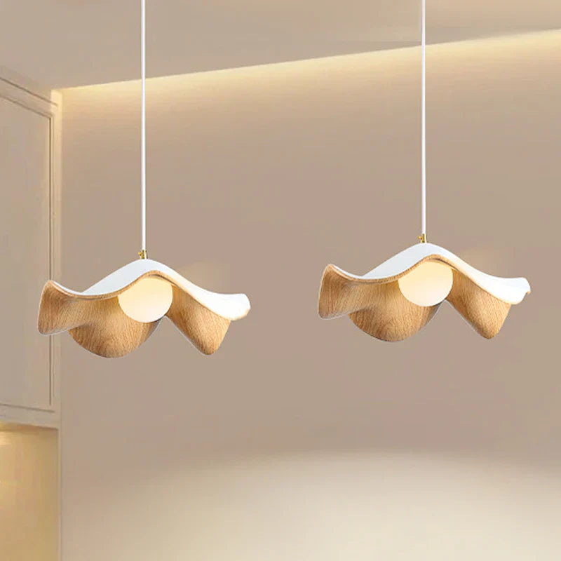 Suspension Fleur Nordique - Design Minimaliste