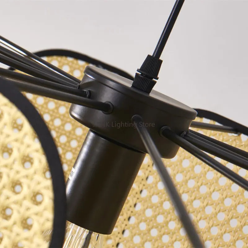 Lustre d'art en Rotin Bambou LED - Élégance Chinoise