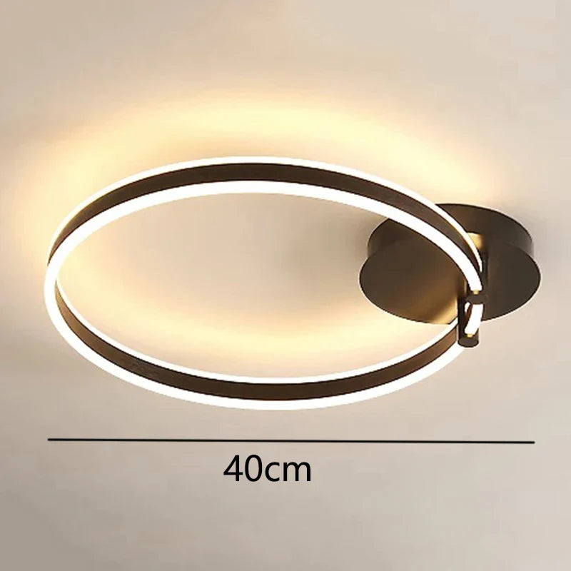 Plafonnier LED intelligent nordique pour une décoration de maison moderne.