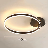 Plafonnier LED intelligent nordique pour une décoration de maison moderne.
