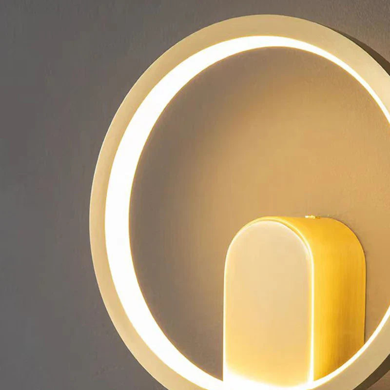 Applique murale design en laiton avec 3 luminaires interchangeables