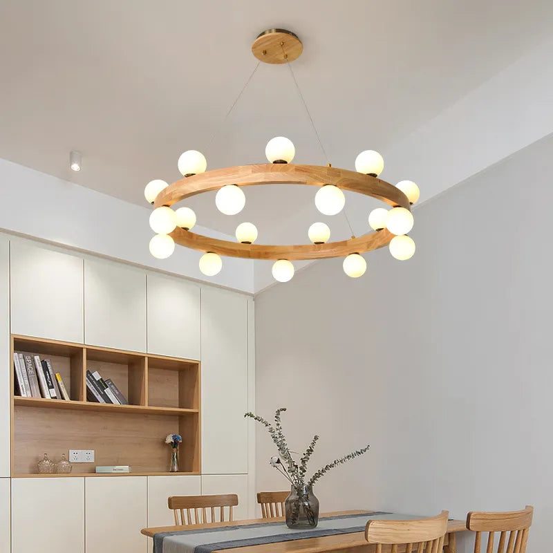 Lustre Nordique en Bois Rond pour un Éclairage Créatif Japonais dans la Salle à Manger