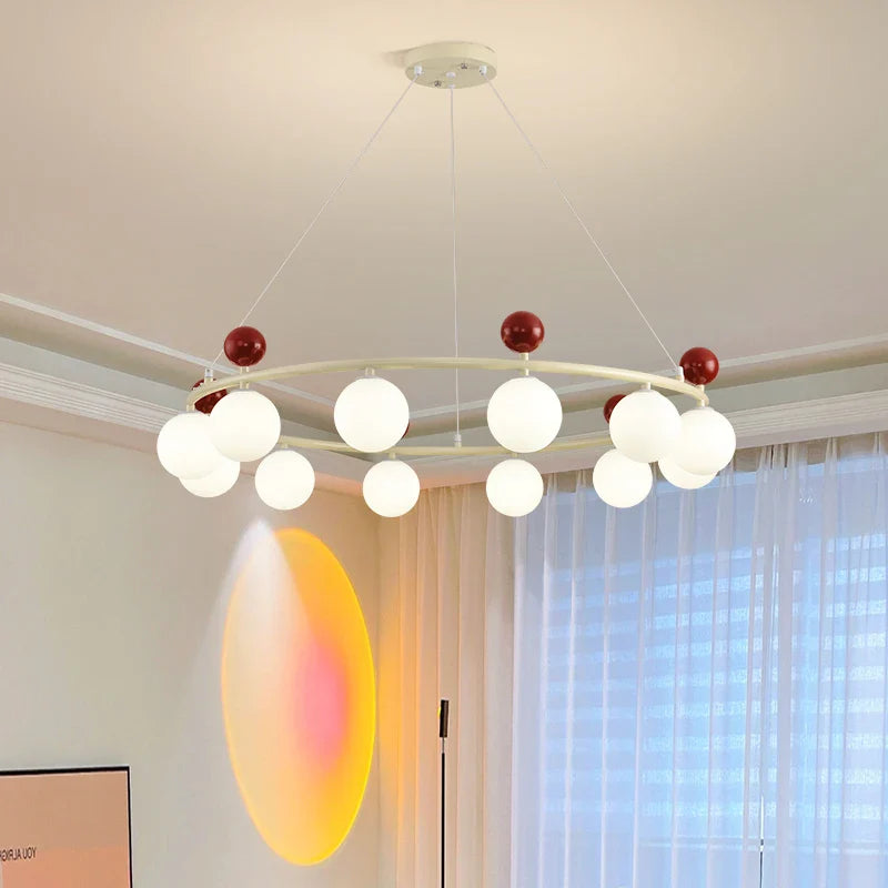 Lustre en verre et métal au design dynamique pour sublimer votre intérieur