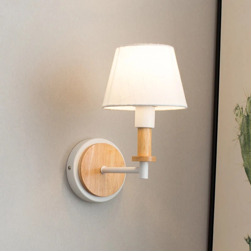 Applique Murale LED Nordique en Bois Massif