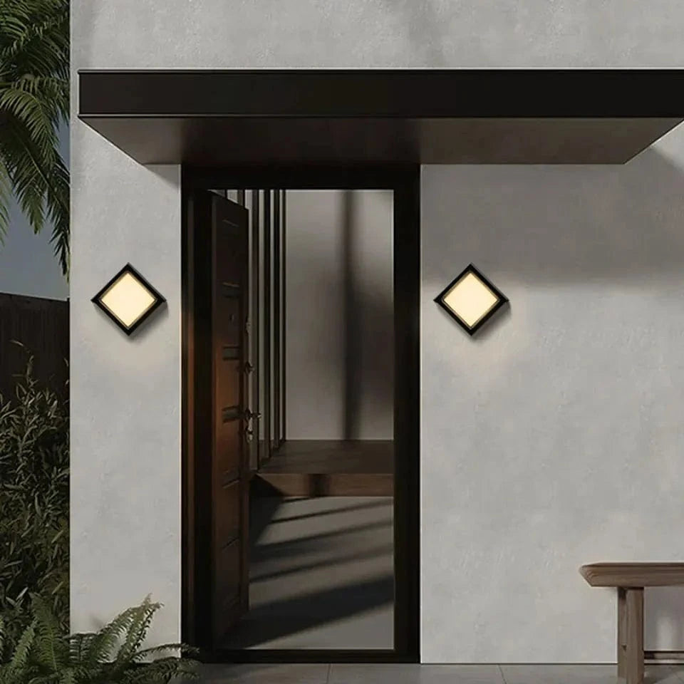 Applique Extérieure Étanche Noir et Blanc Chaud en Aluminium | Marco Lucetti