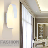 Applique LED Blanche Moderne | Marco Lucetti