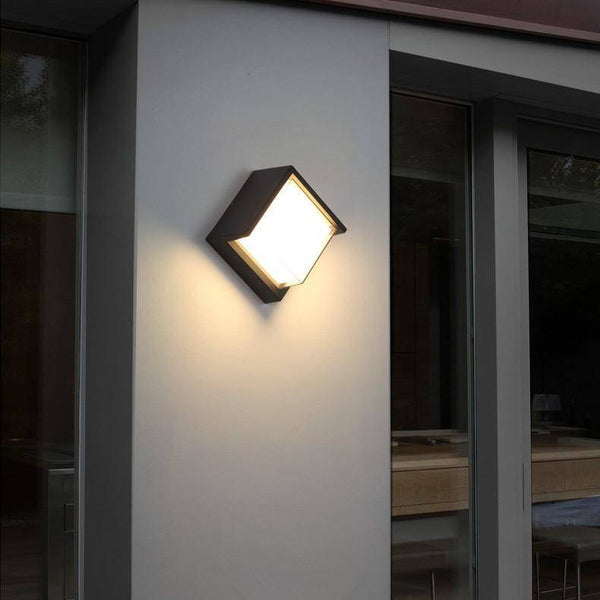 Applique LED Carrée Noire pour Porche | Marco Lucetti