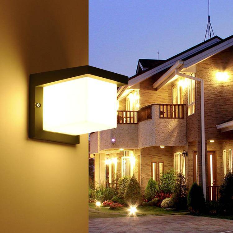 Applique LED Cube Sconce Outdoor | Marco Lucetti