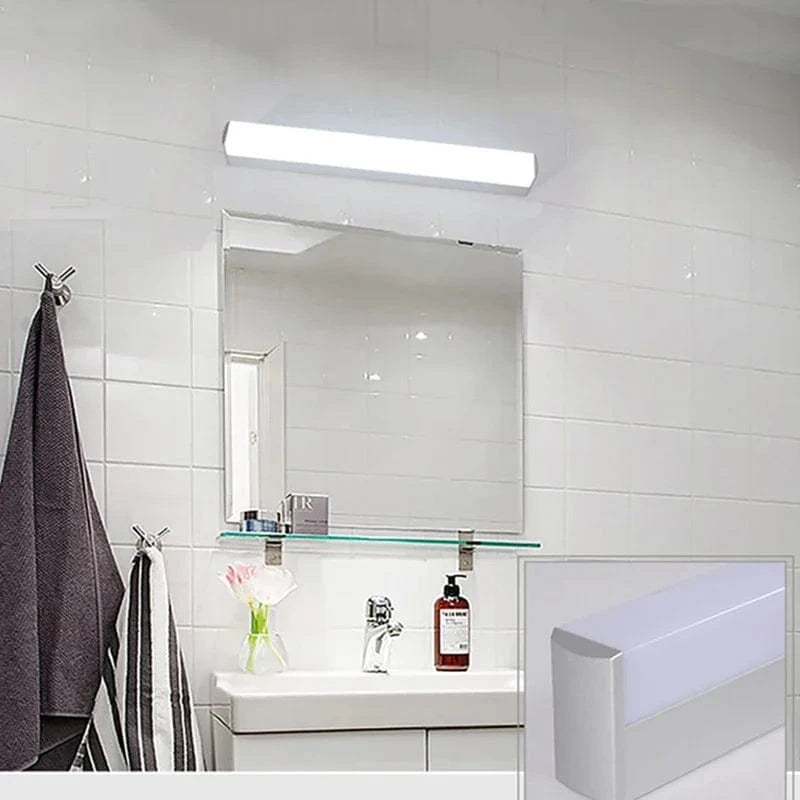 Applique lumineuse pour miroir LED | Marco Lucetti