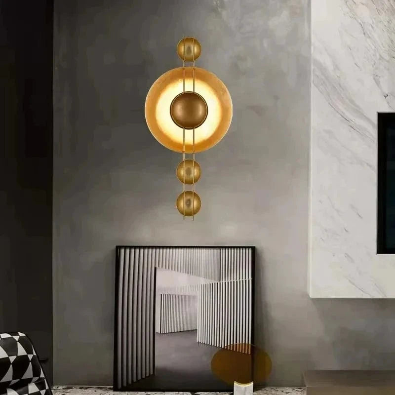 Applique Murale Art Déco en Métal Doré - Lampe Créative avec Livraison Directe | Marco Lucetti