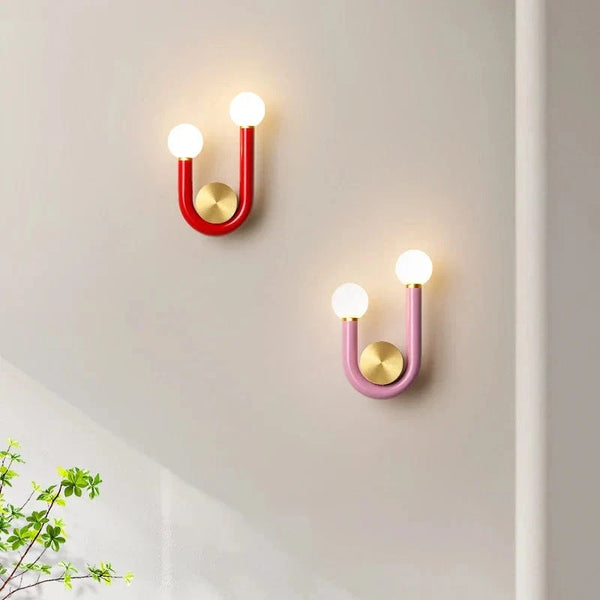 Applique Murale Artistique en Métal avec Tube en U pour Éclairage Intérieur - LuminArt | Marco Lucetti