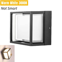 Applique murale connectée d'extérieur, contrôle vocal avec Alexa et Google | Marco Lucetti