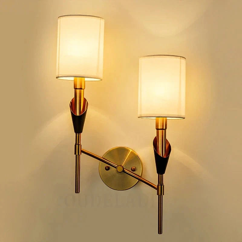 Applique murale contemporaine avec abat-jour en tissu | Marco Lucetti