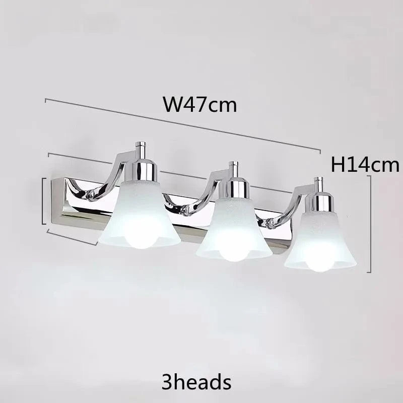 Applique Murale Cosmétique Miroir LED Européenne, Parfait pour le Maquillage - Vanity Chrome | Marco Lucetti 3 têtes Chrome / Ne pas inclure les ampoules