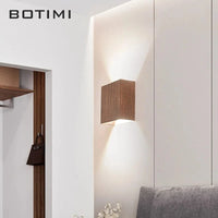 Applique murale Cube LED en bois et métal | Marco Lucetti