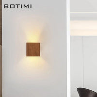 Applique murale Cube LED en bois et métal | Marco Lucetti