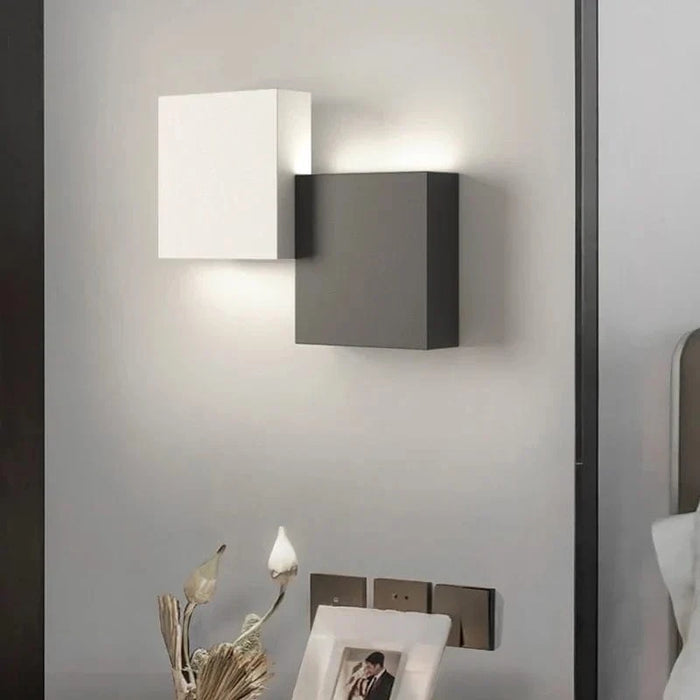 Applique murale de chevet minimaliste moderne pour chambre à coucher | Marco Lucetti