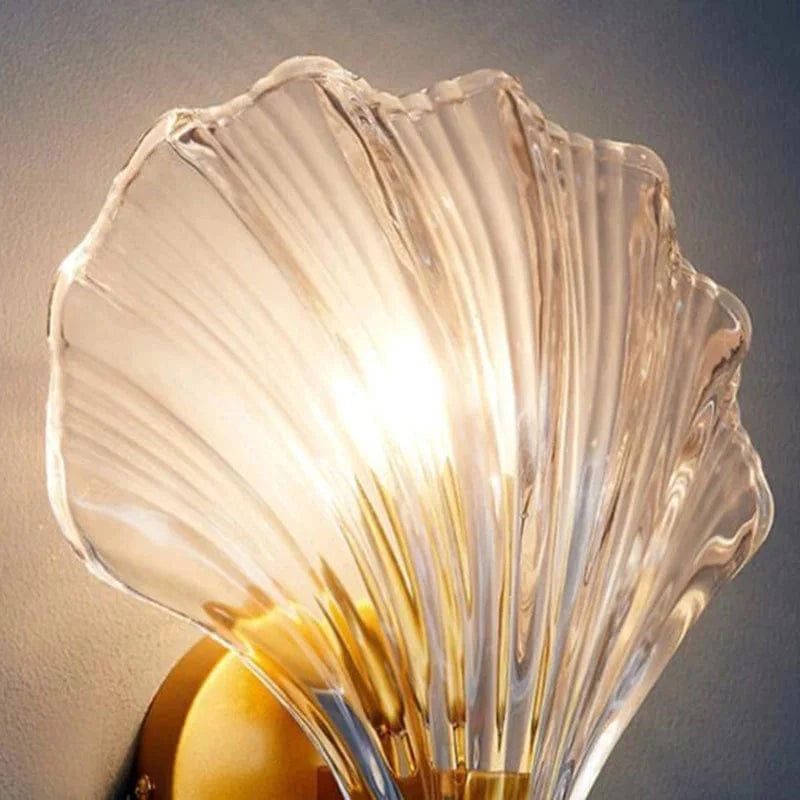 Applique murale de luxe en verre de coquille pour un éclairage moderne et élégant | Marco Lucetti