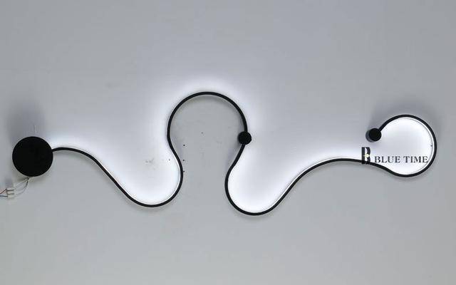 Applique murale design arrondis - Élégance pour votre intérieur | Marco Lucetti A / Froide