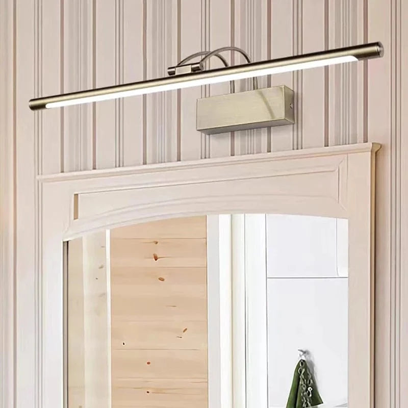 Applique murale design en métal pour éclairage - Livraison directe assurée | Marco Lucetti