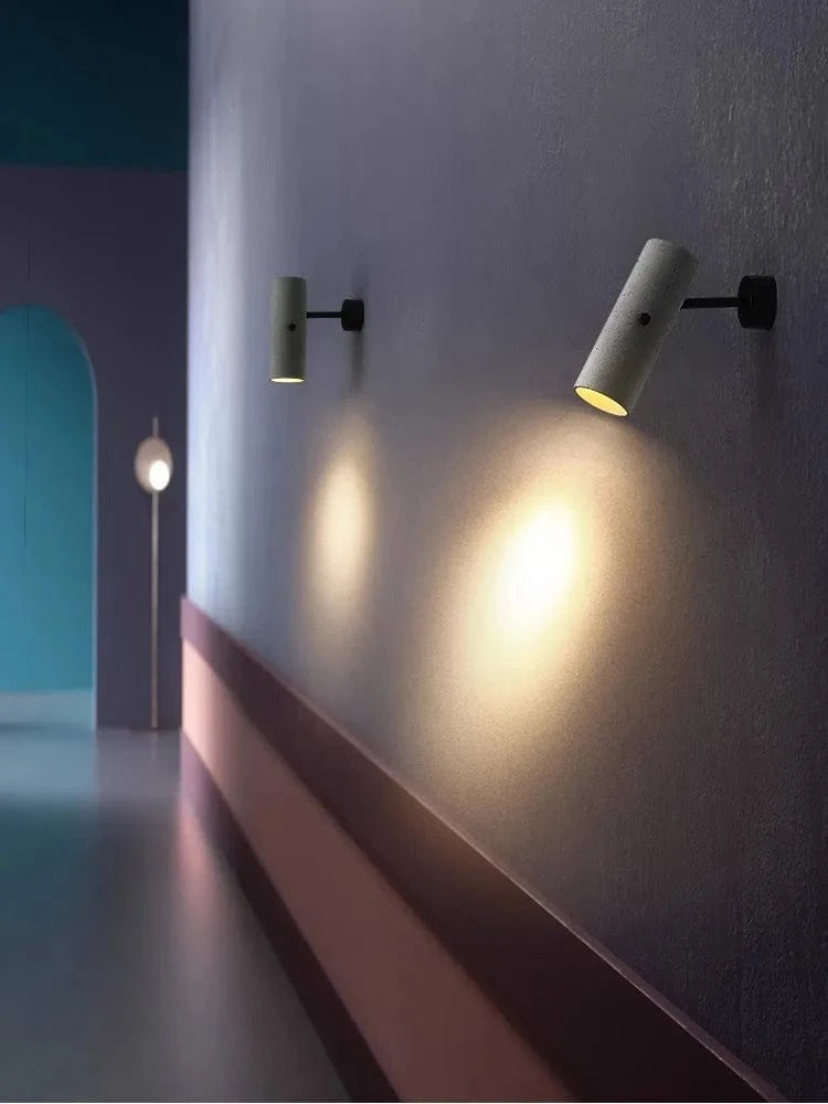 Applique murale design led en ciment - Style industriel - Projecteur rotatif innovant | Marco Lucetti