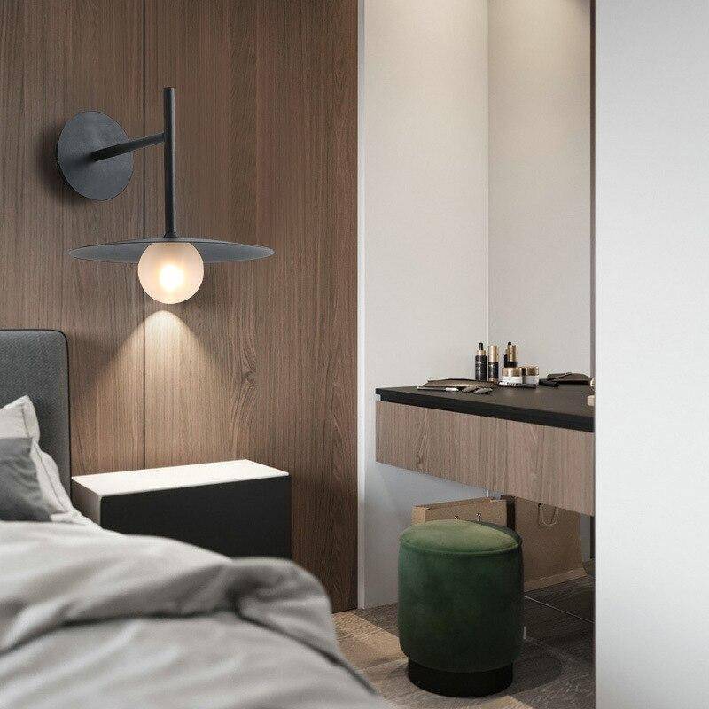 Applique murale design LED en métal avec boule verre Loft | Marco Lucetti