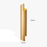 Applique Murale Dorée de Luxe Épurée | Marco Lucetti