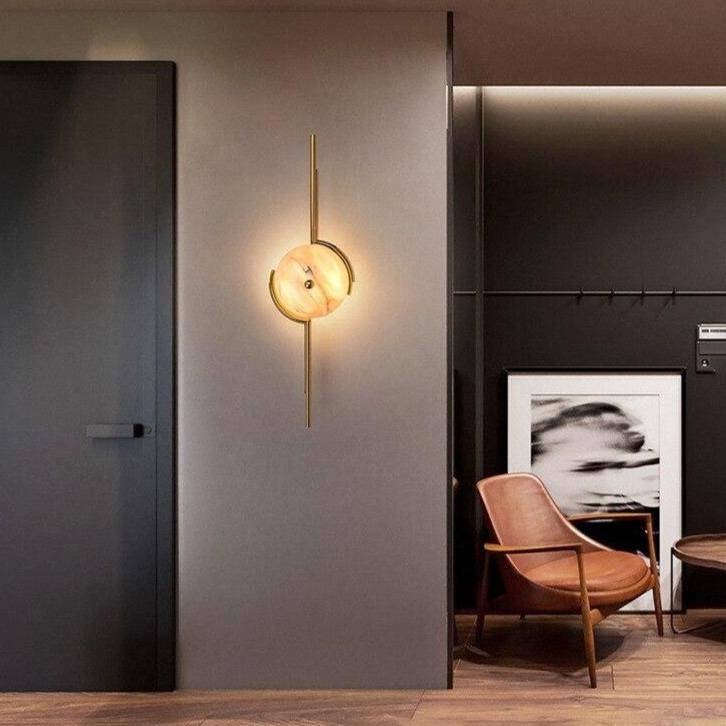 Applique murale élégante en marbre et métal doré | Marco Lucetti