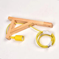 Applique murale en bois massif avec design créatif et câble minimaliste | Marco Lucetti