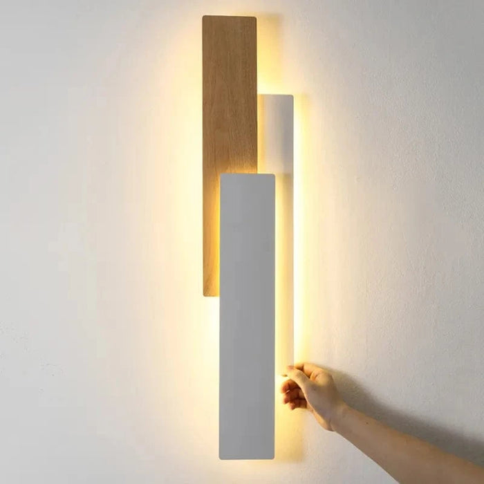 Applique murale en bois naturel contemporain | Marco Lucetti