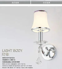 Applique murale en cristal moderne pour éclairer lit, allée et escalier. | Marco Lucetti