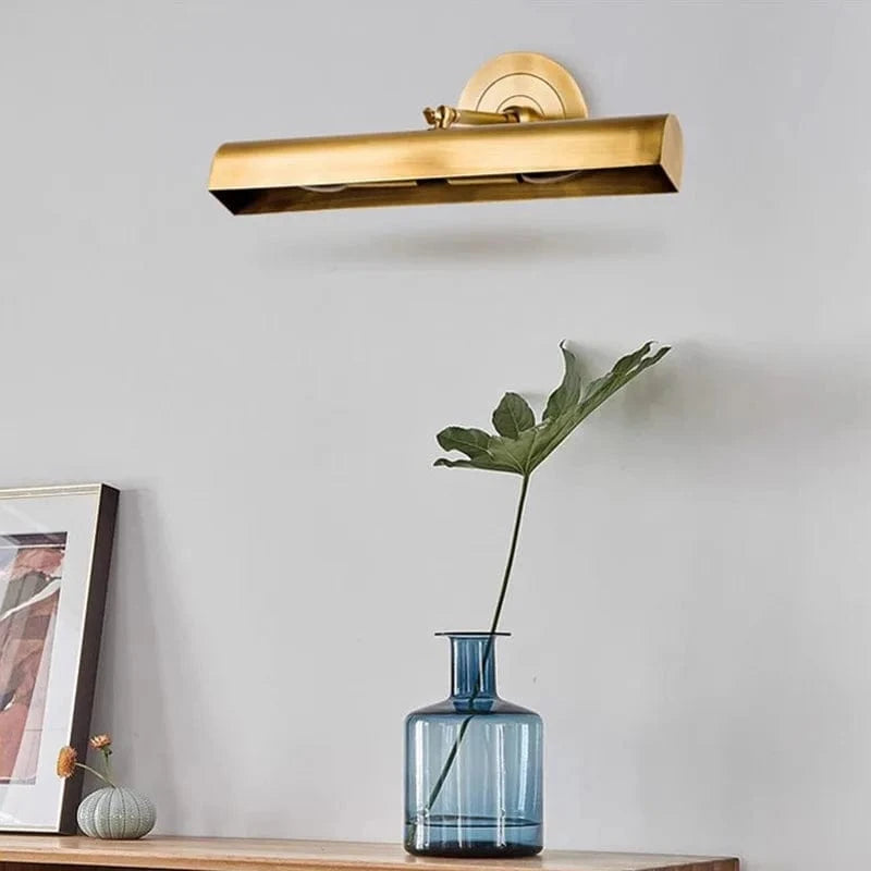 Applique murale en cuivre pour un salon élégant | Marco Lucetti