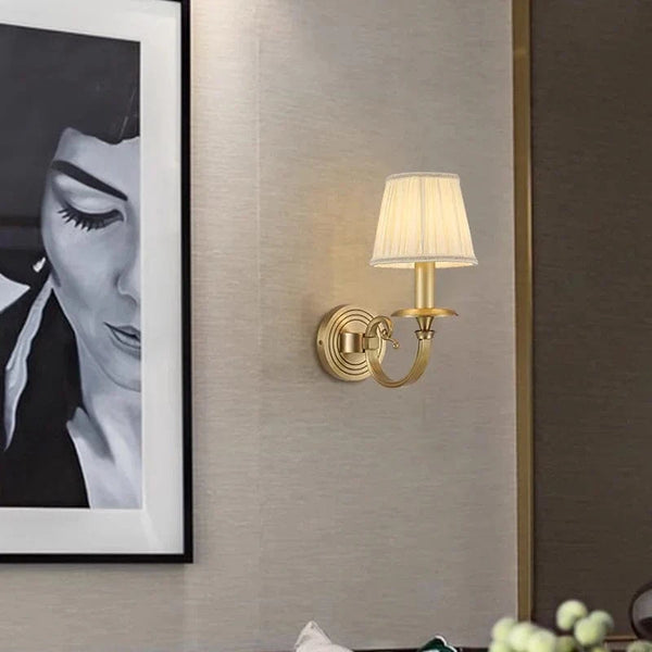 Applique murale en cuivre style américain pour illuminer votre escalier, couloir ou salon. | Marco Lucetti