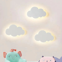 Applique murale en forme de nuage pour une chambre de bébé dans les nuages | Marco Lucetti